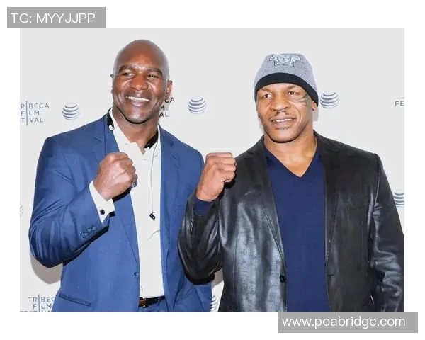 泰森与琼斯巅峰对决视频直播全程回顾精彩瞬间不容错过