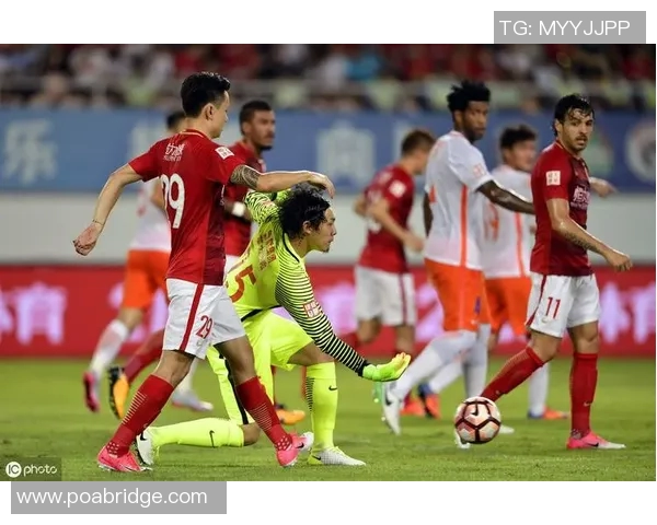 鲁能与恒大巅峰对决360直播全程回顾精彩瞬间与战术分析